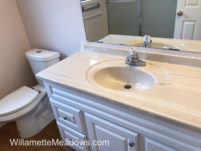 Building Photo - A Wonderfully Remodeled and Completely Updated 3 Bedroom, 2 Bath House with Geer Community Park i...