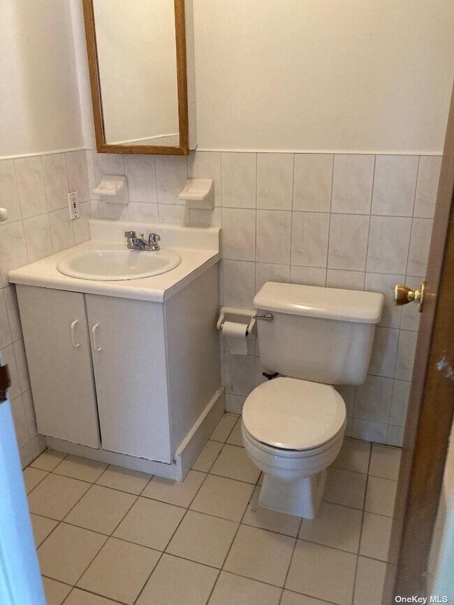 102 Jericho Turnpike 102 Jericho Turnpike New Hyde Park NY 11040