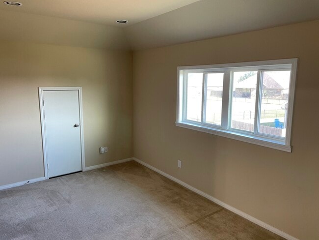 Building Photo - 9111 Turnbull Ln