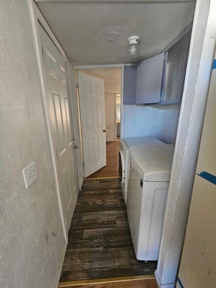 Building Photo - 2504 SW Jefferson Ave