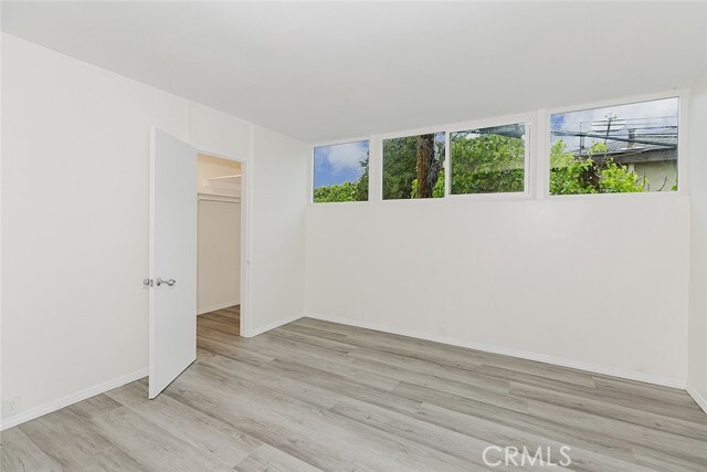 Building Photo - 432 S Sierra Madre Blvd