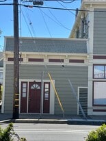 Building Photo - 3200 Encinal Ave