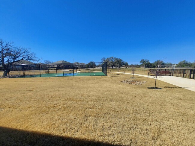 Building Photo - 401 Verbena Dr