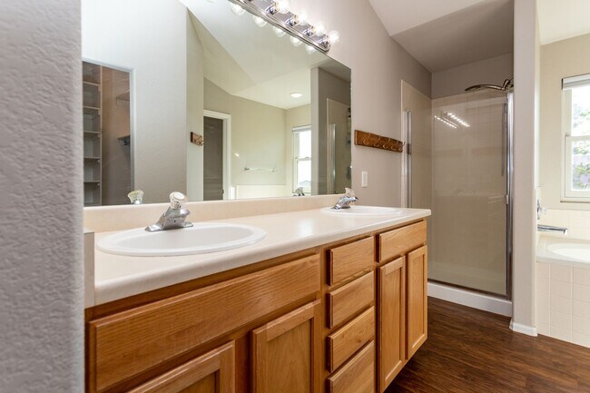 Building Photo - Spacious Home in Woodmen Hills!!!