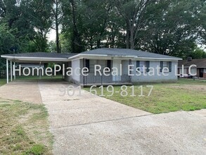 Building Photo - 701 Frayser Dr