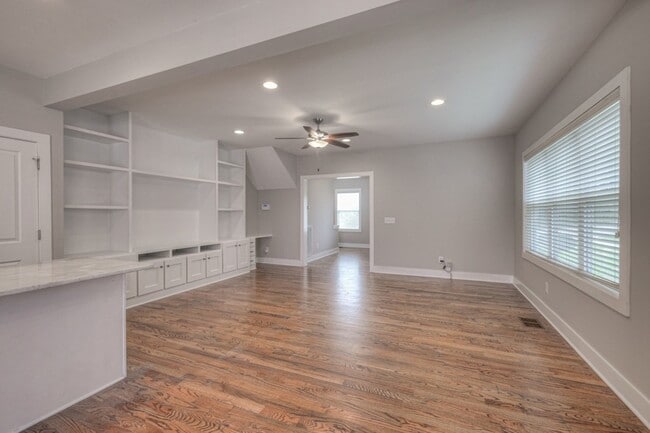 Building Photo - 1712 McKinney Ave