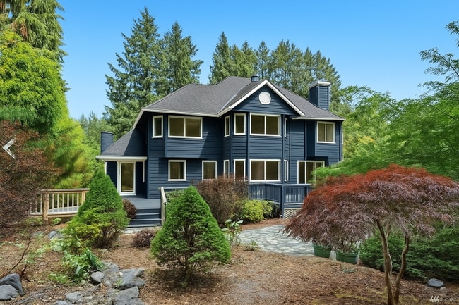 Building Photo - 4 Bedroom 3 Bath Spacious Home in Bellevue