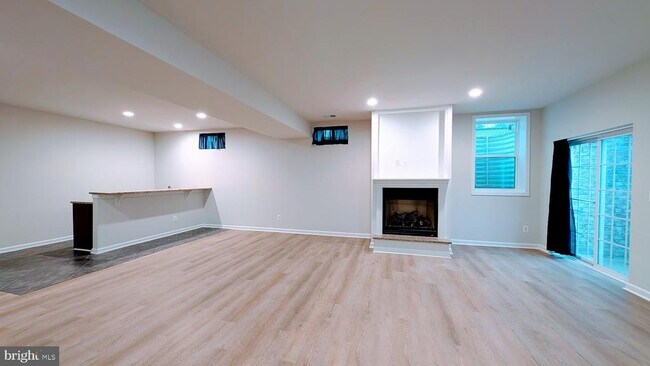 Building Photo - 10918 Crider Ct