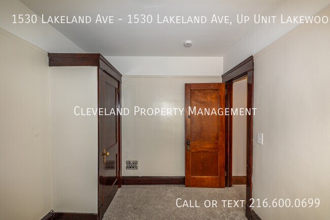 Building Photo - 1530 Lakeland Ave