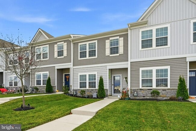 Building Photo - 189 South Harner Boulevard