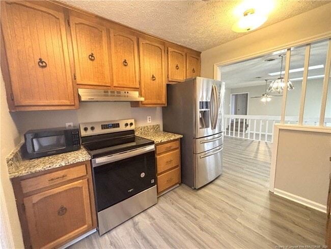 Building Photo - 632 Dowfield Dr