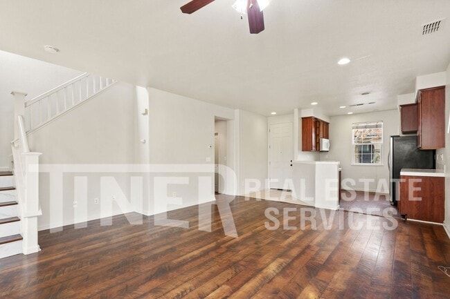 Building Photo - 5 Mantauk Point Pl