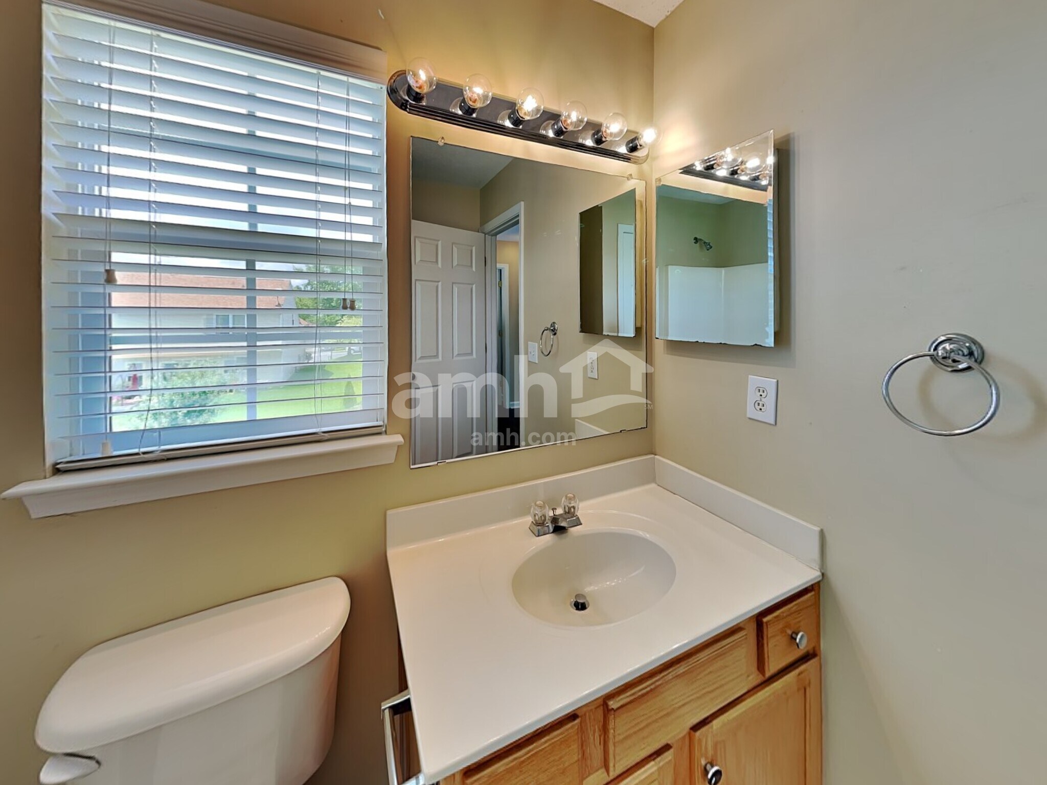 Building Photo - 14324 O'Casey Ln