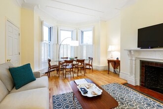 Building Photo - 396 Commonwealth Ave #3C Boston MA 02215