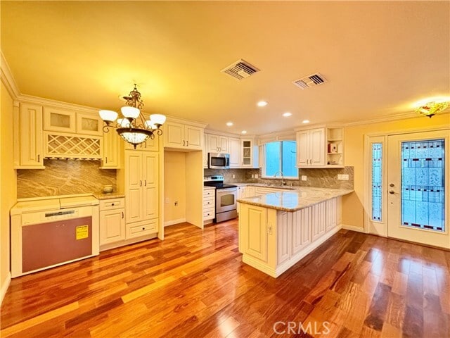 Building Photo - 442 Avenida Sevilla