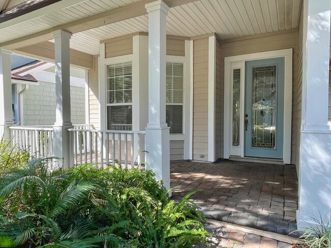 Building Photo - 4BR|3BA Palencia Patio Home