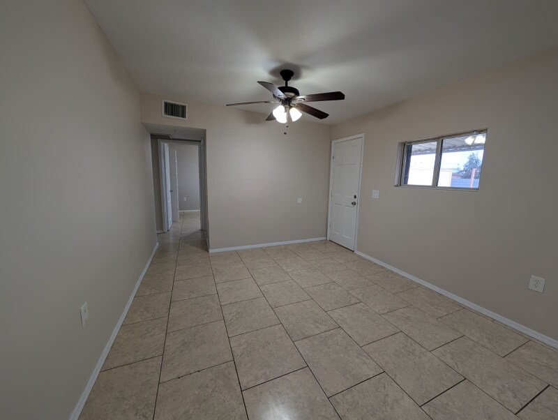 Building Photo - 6533 E Arbor Ave