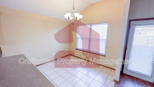 Building Photo - 1704 January Pl