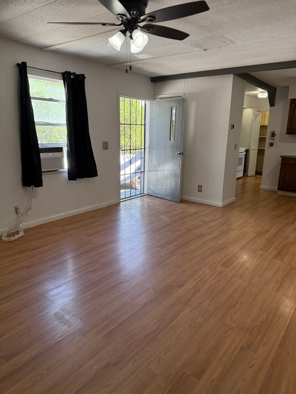 Building Photo - 622 Mariposa