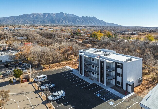 Building Photo - 247 US 550