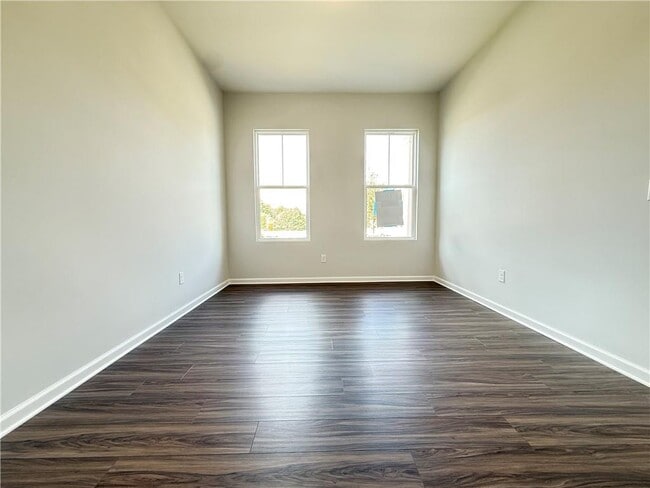 Building Photo - 1487 Ridge Rd
