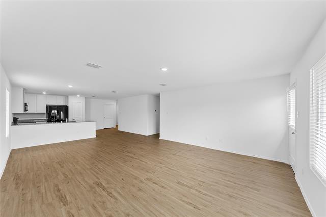 Building Photo - 5835 Rock Maple Dr