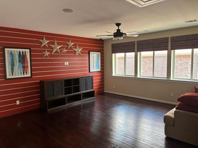 Building Photo - 3611 Carlsbad Way