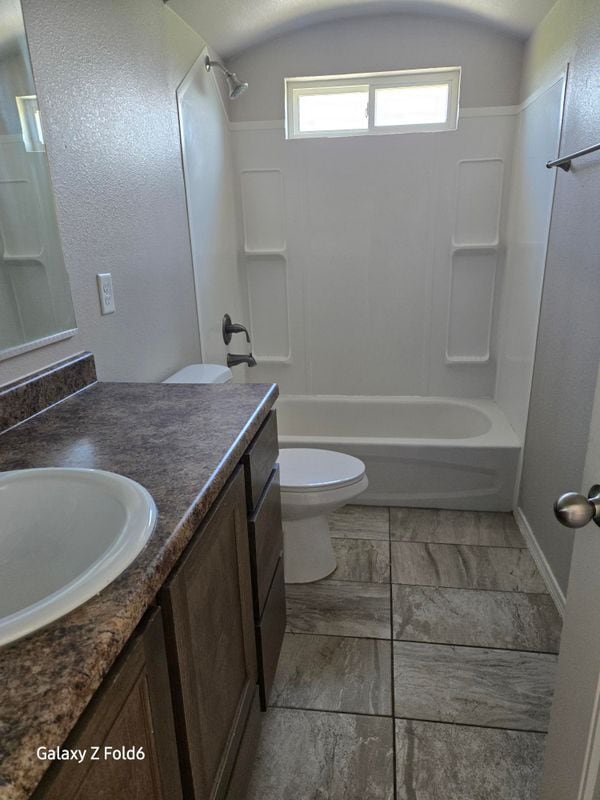 Building Photo - 476 SPC Isaac Trujillo Dr