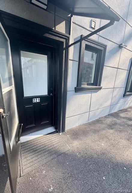 Building Photo - 221 US-9W