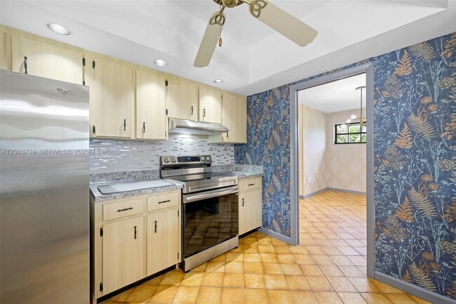 Building Photo - 5746 SW 53rd Terrace