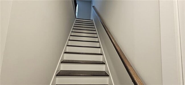 Building Photo - 1727 Prospect Wy