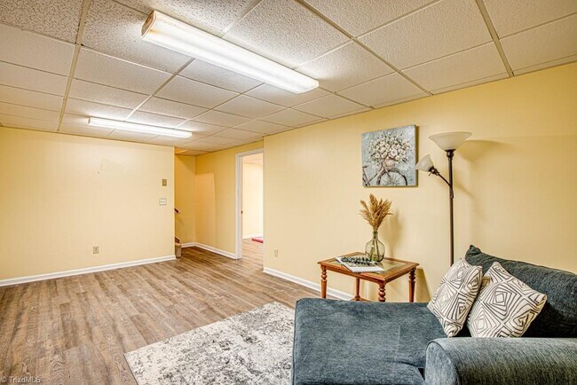 Building Photo - 2672 Windy Xing