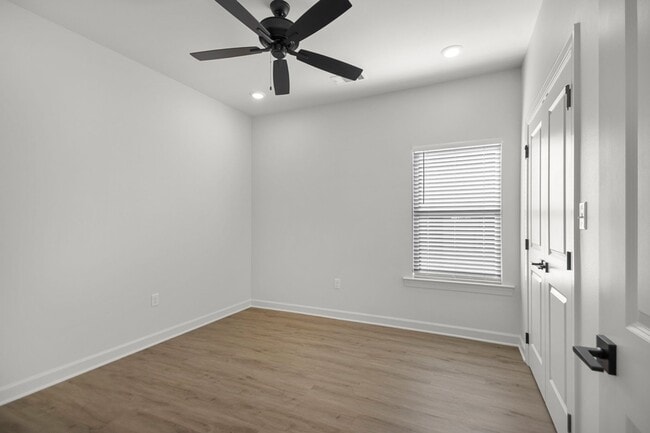 Building Photo - West Little Rock - 1500 SqFt New Constuction 3 Bed 2 Bath off Kanis Road