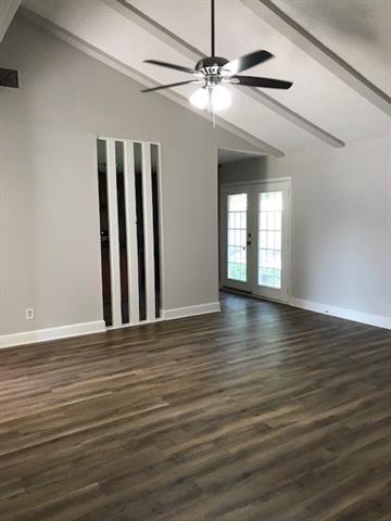 Building Photo - 501 Oxford Park