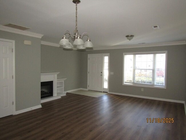 Building Photo - 4128 Horseshoe Rd N