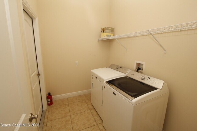 Building Photo - 1034 Breakaway Trail