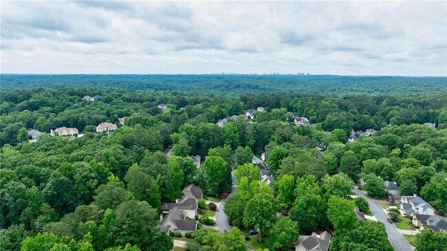 Building Photo - 8895 Club River Dr