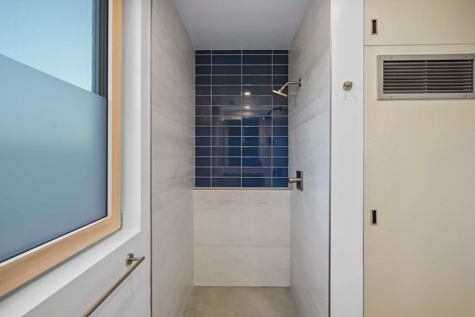 Building Photo - 12527 Wagner St