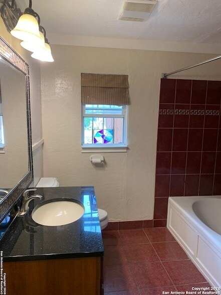 Building Photo - 1750 W Craig Pl