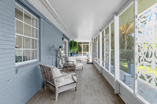 Building Photo - 15161 Collecting Canal Rd