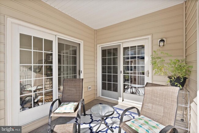 Building Photo - 2238 Margraf Cir