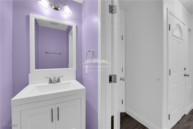 Building Photo - 10210 Maltese Cross Ct