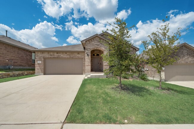 Building Photo - Beautiful move in ready in Haslet!