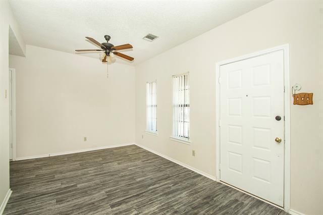 Building Photo - 8406 Americas Cup