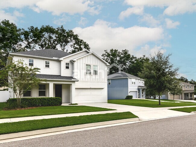 Building Photo - 719 Zarabrooke Ct