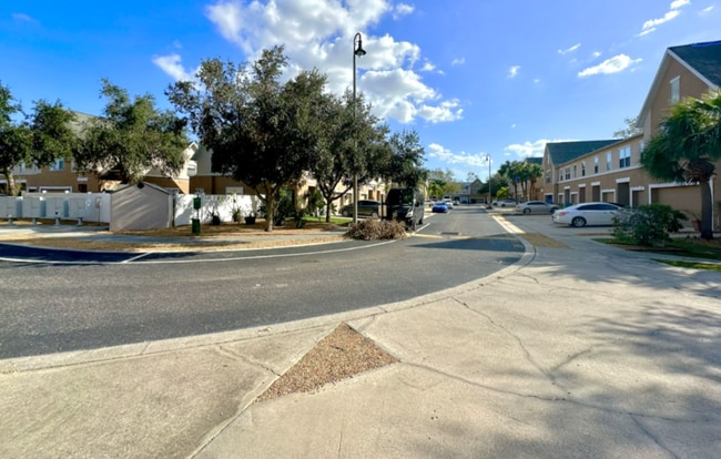 Building Photo - 4330 Tyler Cir N