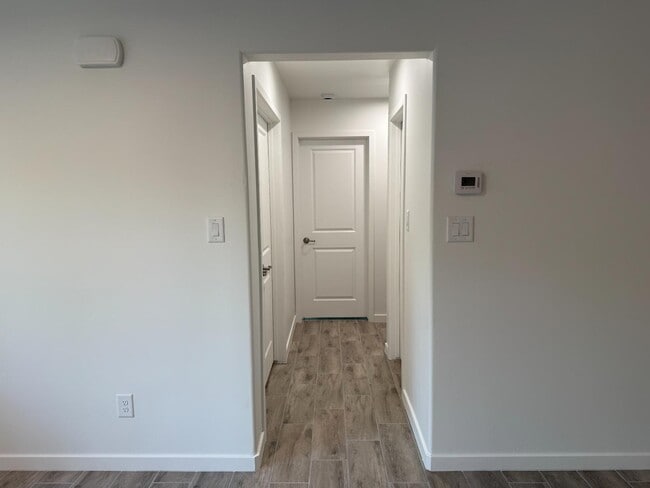 Building Photo - 279 S Avenue A