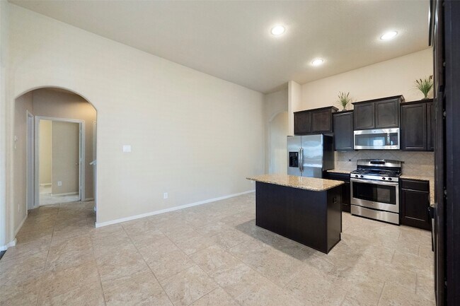 Building Photo - 13206 Clover Creek Point Ln