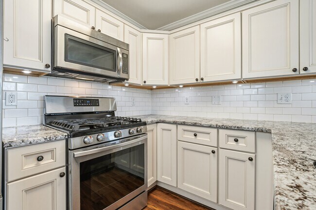 Building Photo - 9060 Gracious End Ct