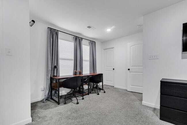 Building Photo - 8064 Killeglan Cv